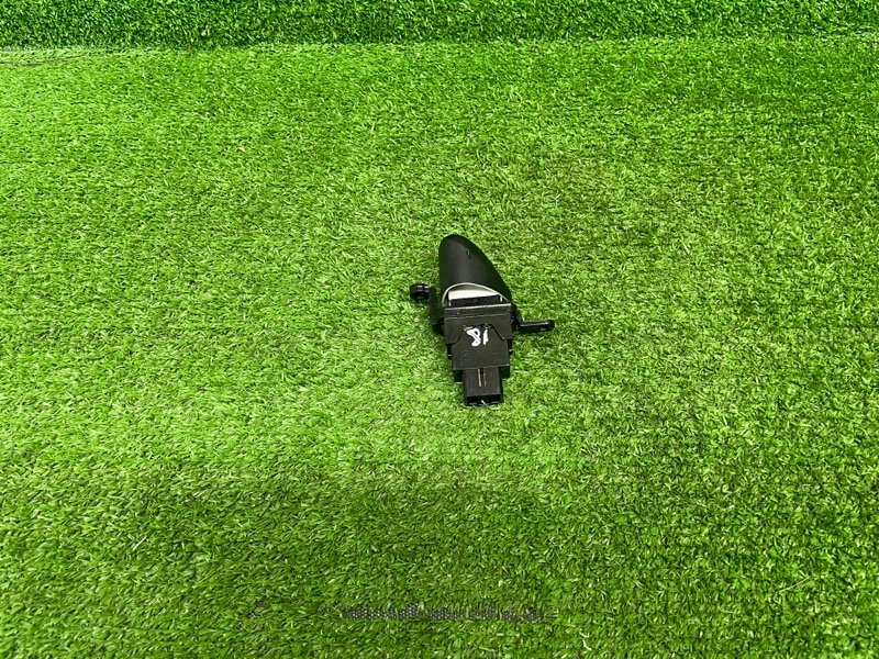 Кнопка, 1000 рублей, Москва