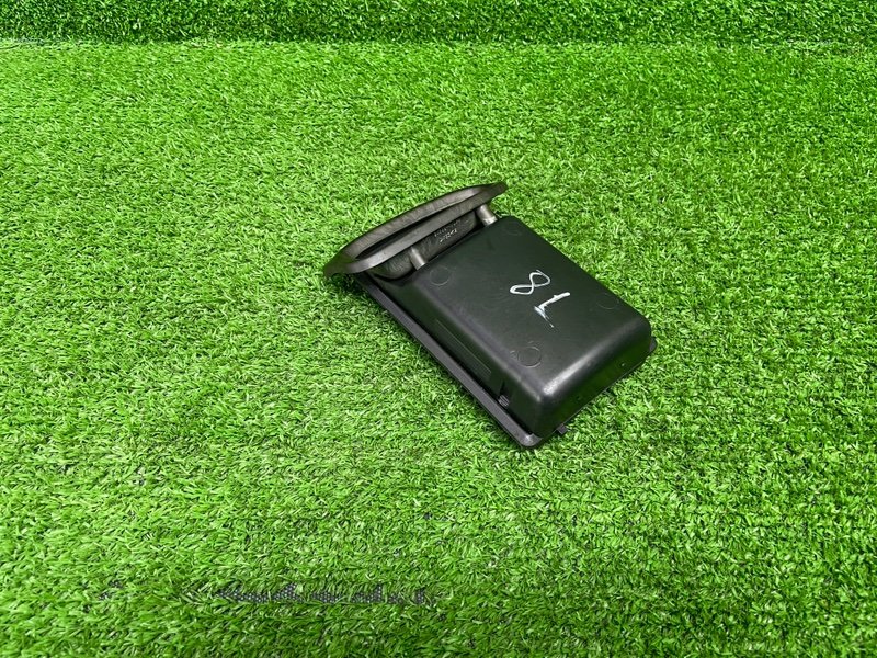 Пепельница, 1000 рублей, Москва