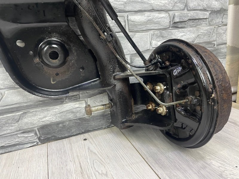 Балка задняя, 27000 рублей, Москва