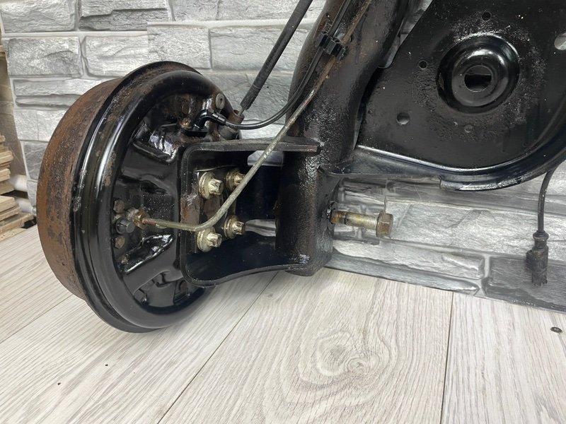 Балка задняя, 27000 рублей, Москва