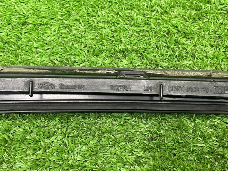 Молдинг лобового стекла, 2400 рублей, Москва