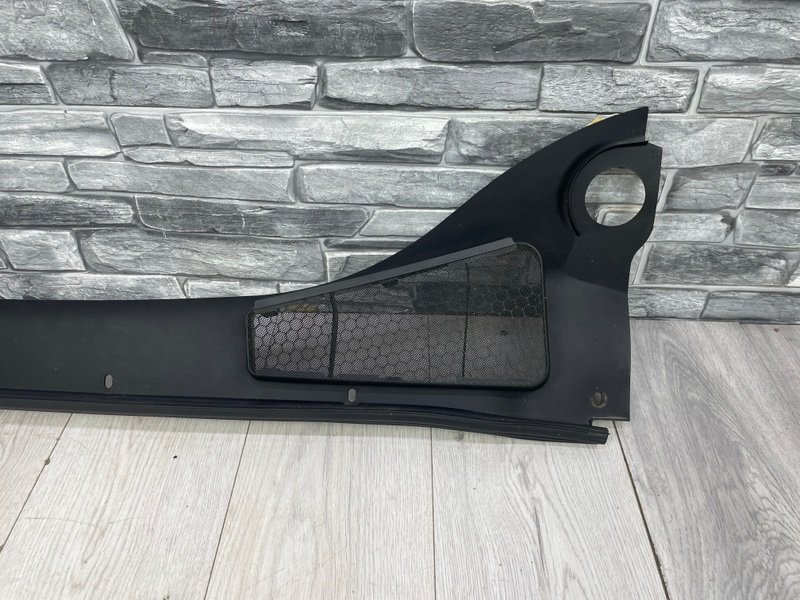 Планка под лобовое стекло, 1000 рублей, Москва