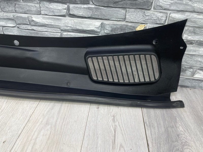 Планка под лобовое стекло, 2500 рублей, Москва