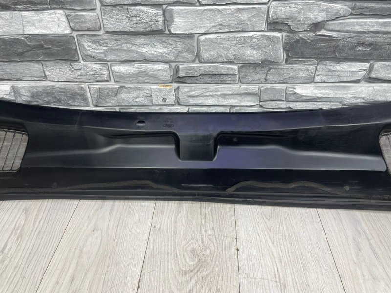 Планка под лобовое стекло, 2500 рублей, Москва