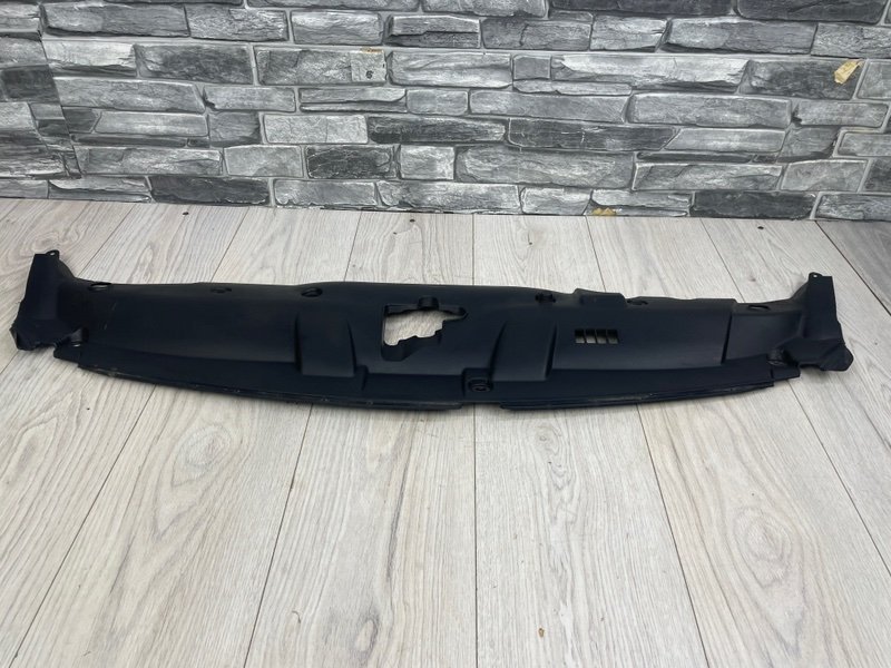 Кожух замка капота, 1500 рублей, Москва