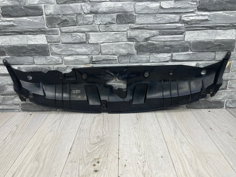 Кожух замка капота, 1500 рублей, Москва