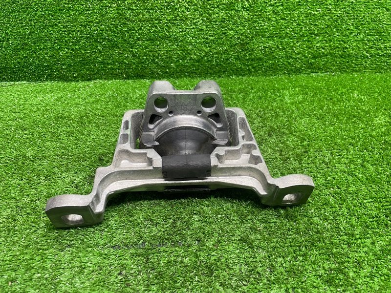 Опора двигателя, 3100 рублей, Москва