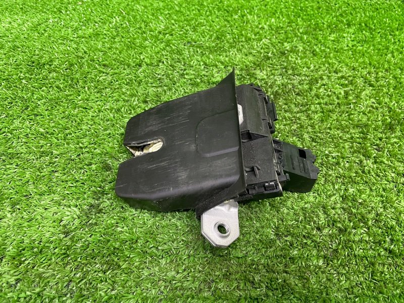 Замок багажника, 2100 рублей, Москва