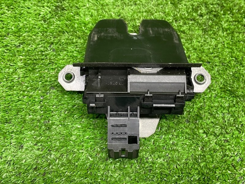 Замок багажника, 2200 рублей, Москва