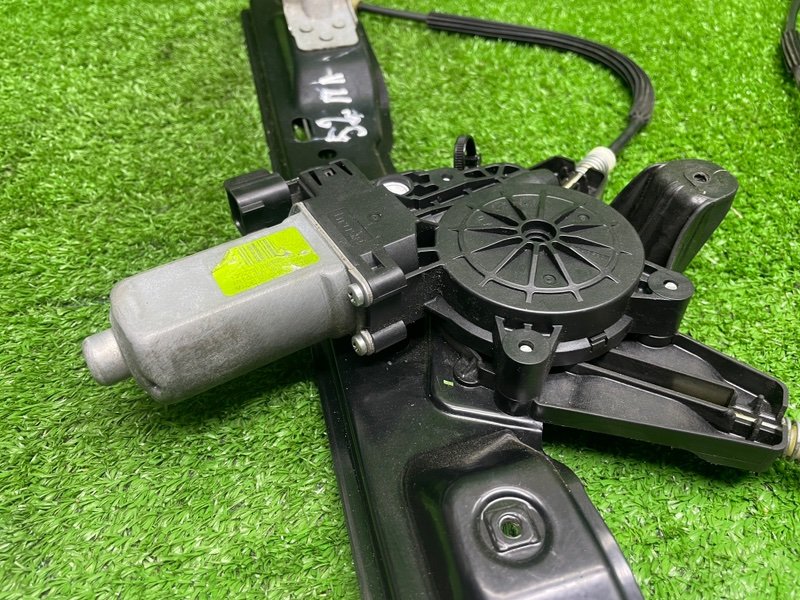 Стеклоподъемник передний, 3500 рублей, Москва