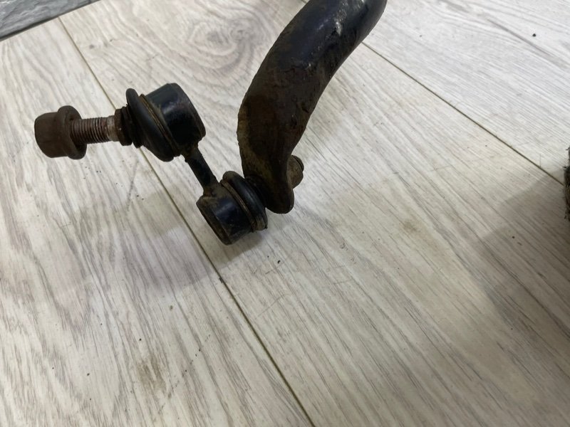 Стабилизатор передний, 3500 рублей, Москва