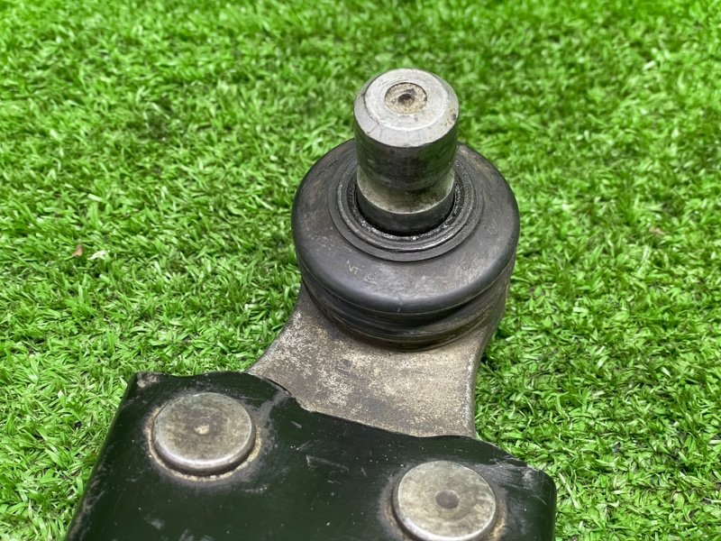 Рычаг передний правый, 7000 рублей, Москва