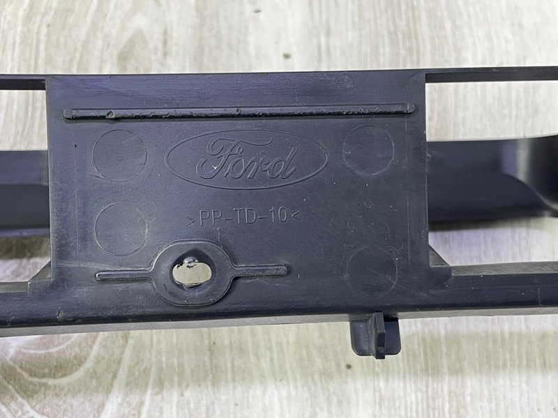 Кронштейн заднего бампера, 1550 рублей, Москва