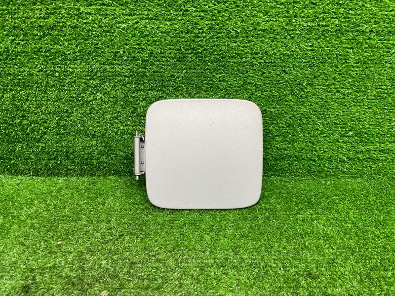 Лючок топливного бака, 1000 рублей, Москва