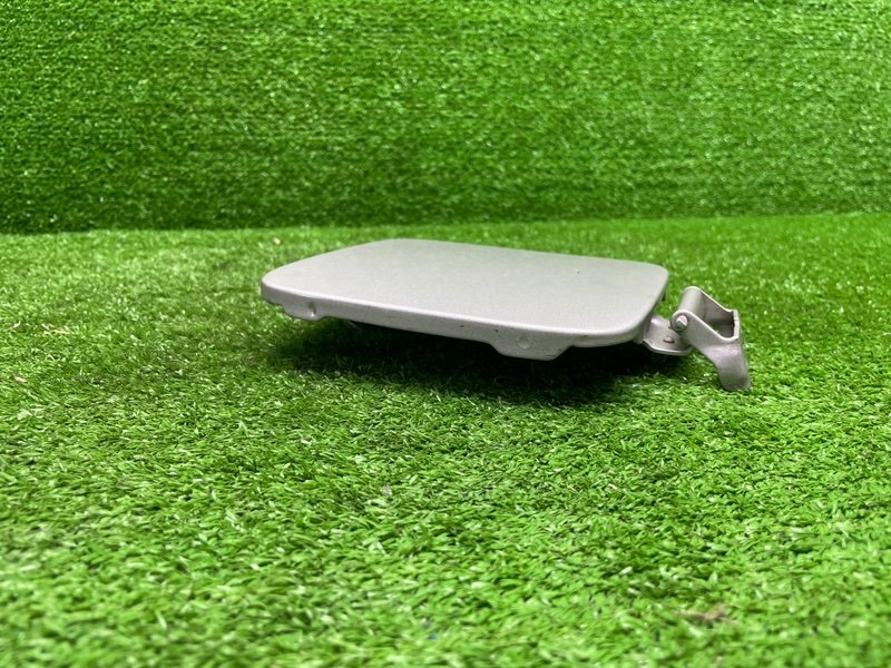 Лючок топливного бака, 1000 рублей, Москва