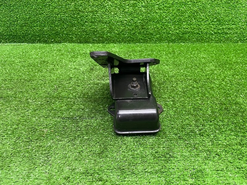 Опора двигателя, 500 рублей, Москва