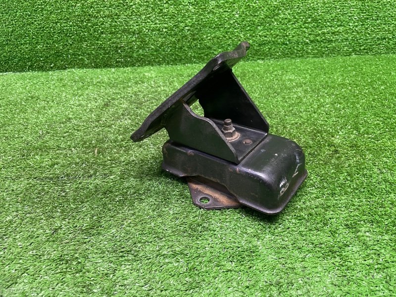 Опора двигателя, 500 рублей, Москва