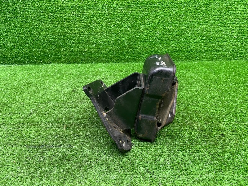 Опора двигателя, 500 рублей, Москва