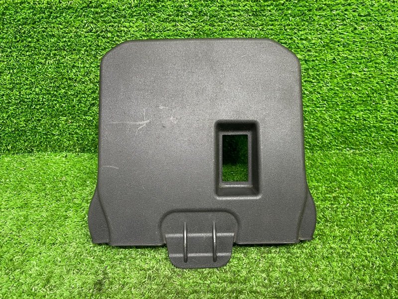 Крышка аккумулятора, 1000 рублей, Москва