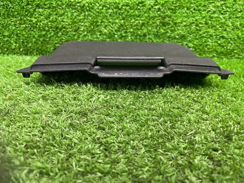 Крышка аккумулятора, 1000 рублей, Москва