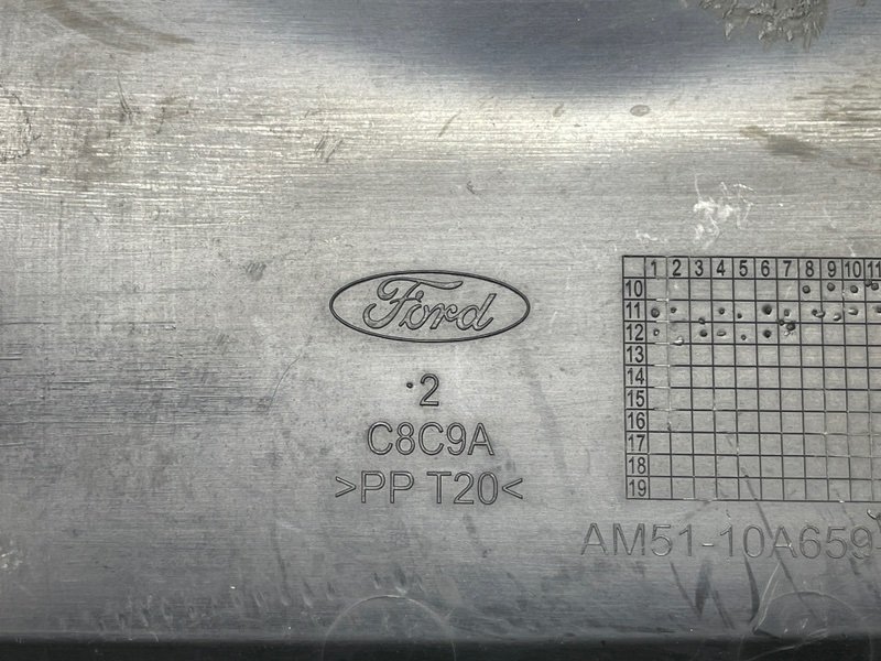 Крышка аккумулятора, 1000 рублей, Москва