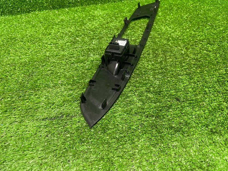 Кнопка стеклоподъемника, 1500 рублей, Москва