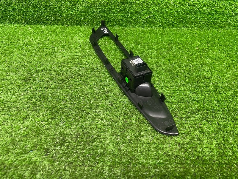 Кнопка стеклоподъемника, 1500 рублей, Москва