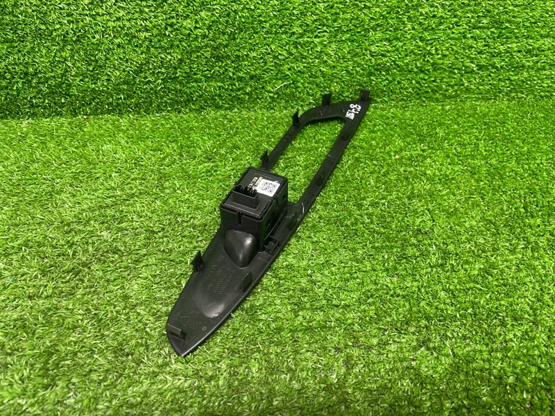 Кнопка стеклоподъемника, 1500 рублей, Москва