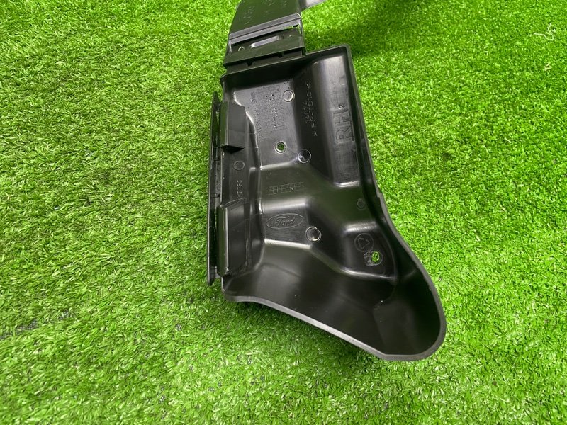 Направляющая заднего бампера, Москва