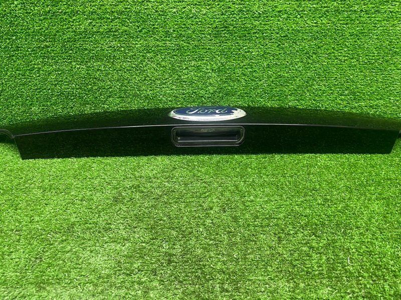 Накладка крышки багажника, 2050 рублей, Москва