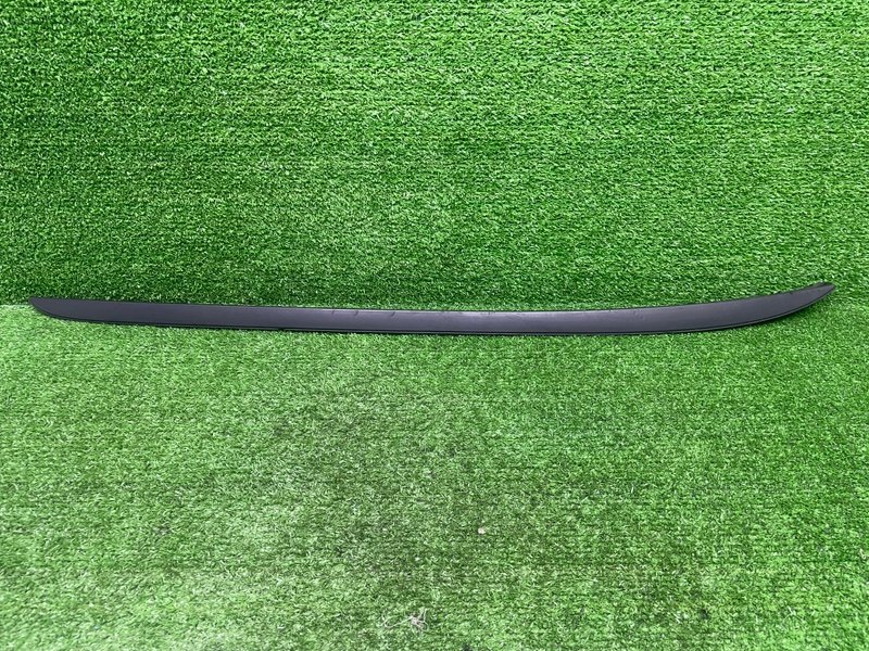 Молдинг лобового стекла, 2000 рублей, Москва