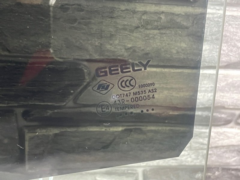 Стекло двери задней левой, 8500 рублей, Москва