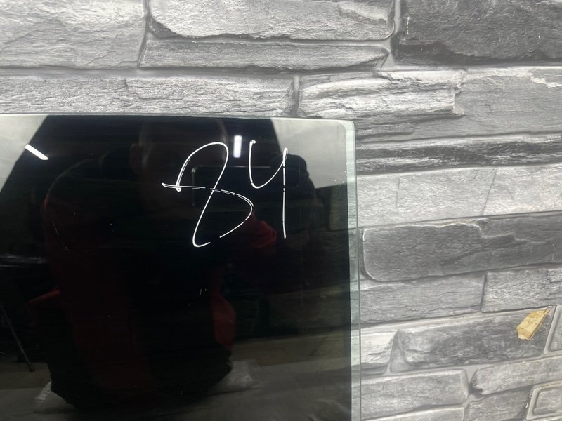 Стекло двери задней правой, 8500 рублей, Москва