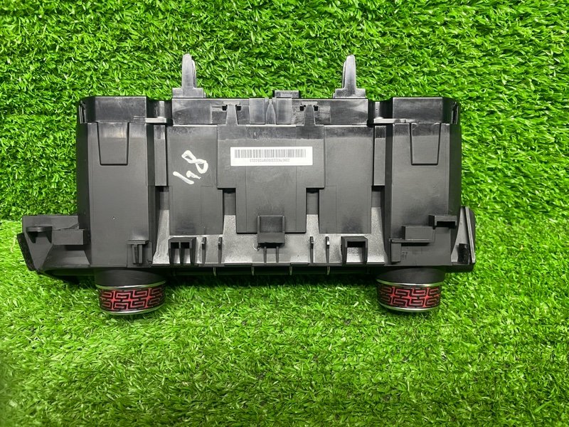 Блок управления климат-контролем, 18000 рублей, Москва