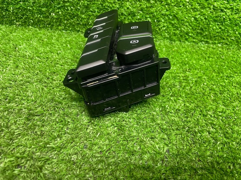 Кнопка стояночного тормоза, 8000 рублей, Москва