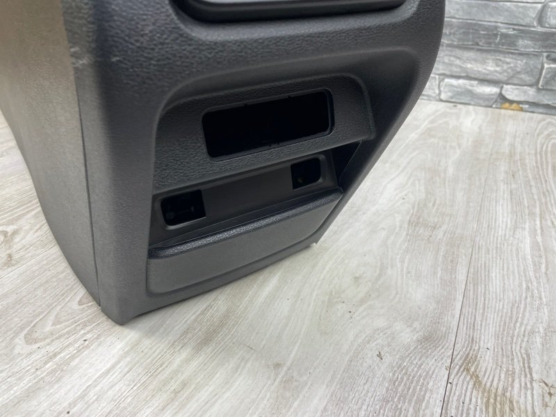 Подлокотник, 17000 рублей, Москва