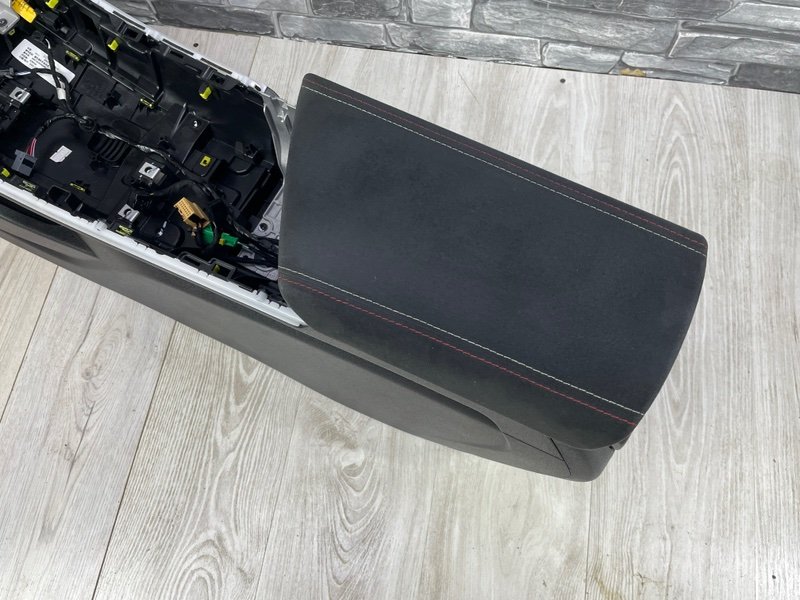 Подлокотник, 17000 рублей, Москва