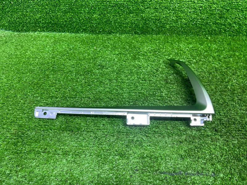 Накладка декоративная, 2000 рублей, Москва