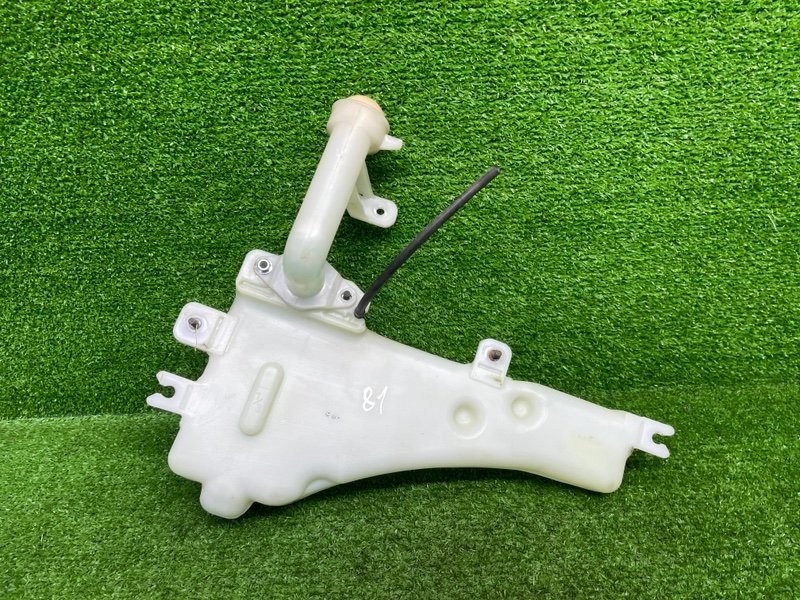 Бачок омывателя лобового стекла, 1500 рублей, Москва