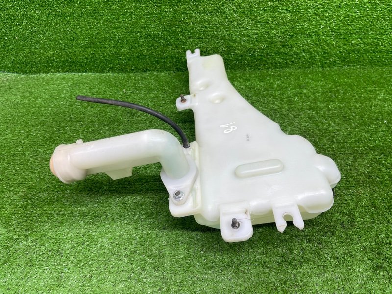 Бачок омывателя лобового стекла, 1500 рублей, Москва