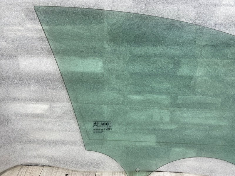 Стекло двери передней левой, 1300 рублей, Москва