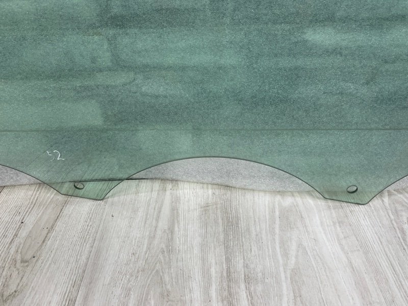 Стекло двери передней левой, 1300 рублей, Москва