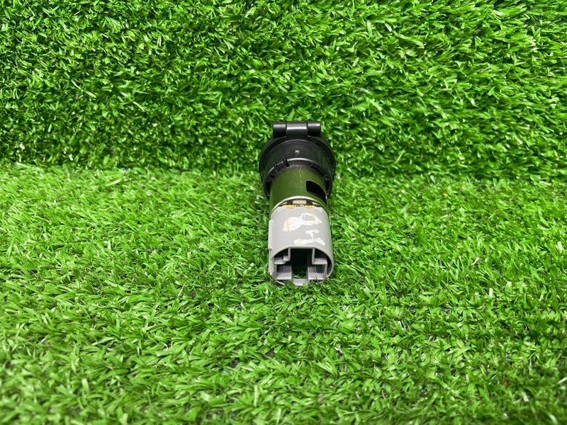 Зарядное гнездо, 1000 рублей, Москва