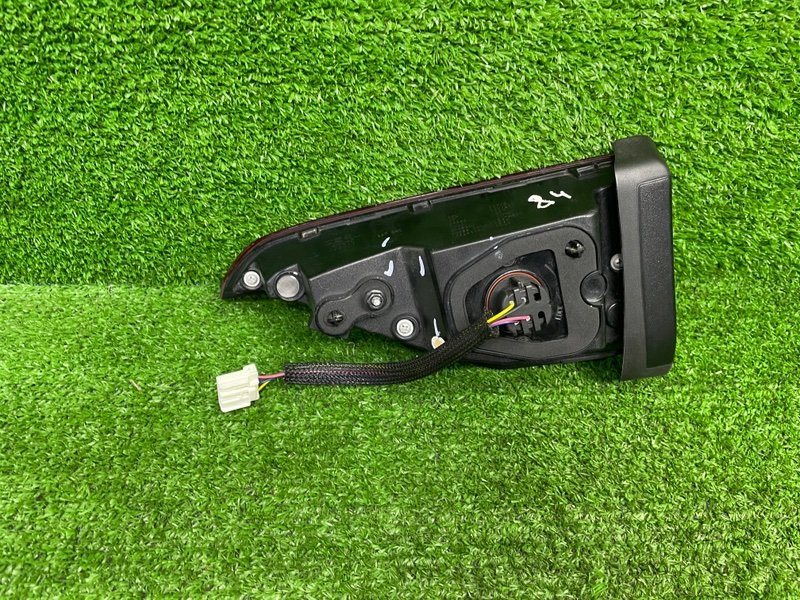 Фонарь задний левый, 12000 рублей, Москва