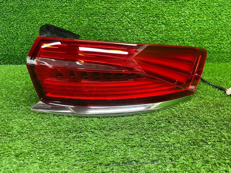 Фонарь задний правый, 22000 рублей, Москва