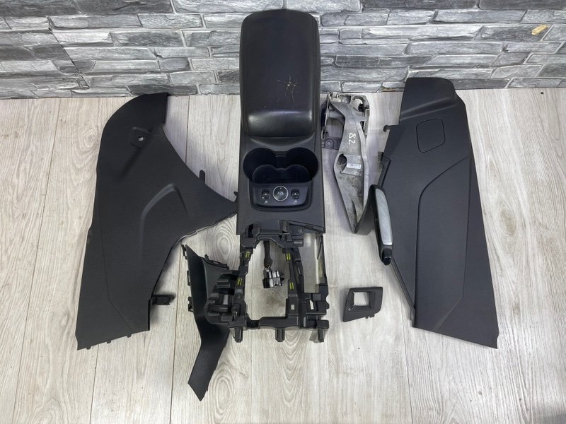 Подлокотник, 20000 рублей, Москва