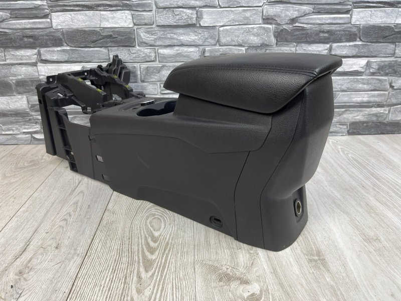 Подлокотник, 20000 рублей, Москва