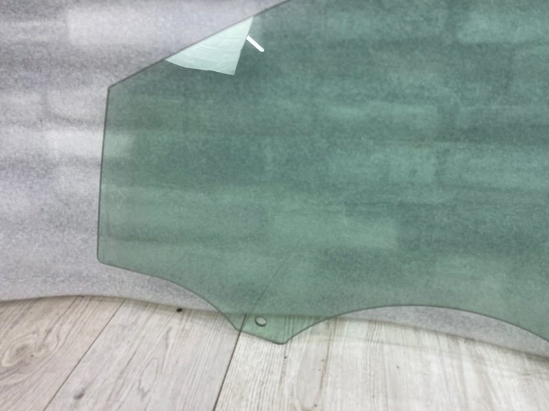 Стекло двери передней левой, 1300 рублей, Москва