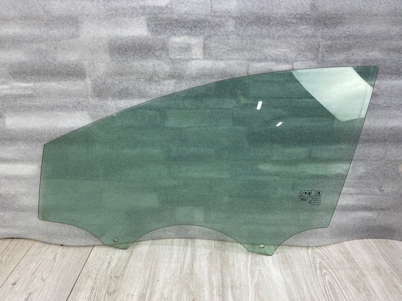 Стекло двери передней левой, 1300 рублей, Москва