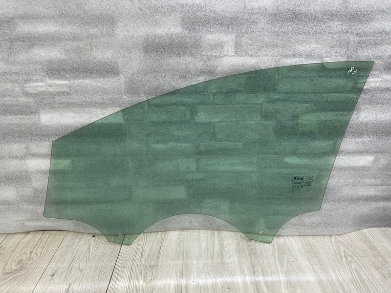 Стекло двери передней правой, 1500 рублей, Москва